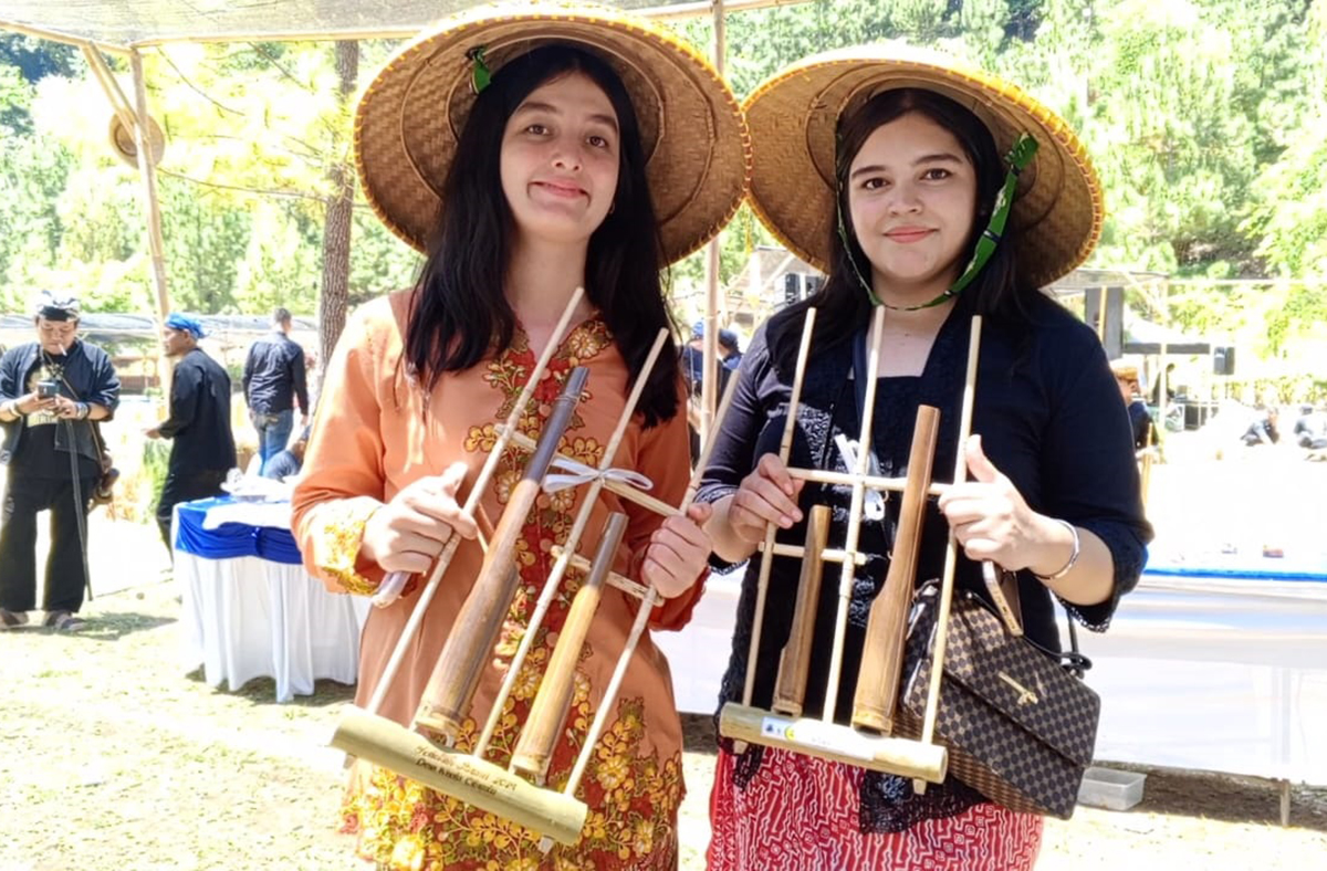 Desa Wisata Cibuntu Kuningan Diminati Turis Asing, Ini Pengakuan Mereka