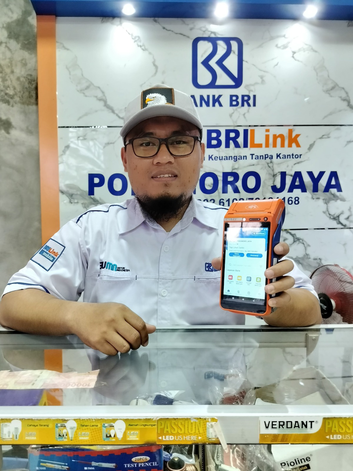 AgenBRILink Dekatkan Akses Layanan Keuangan bagi Petani di Kabupaten Gowa