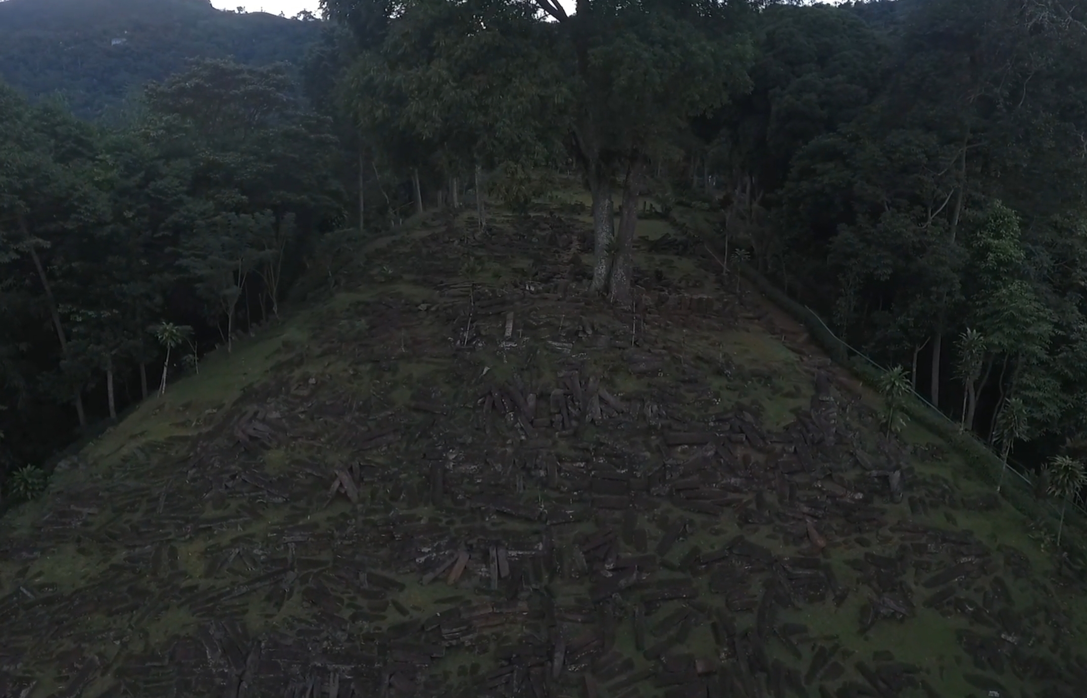 Perjalanan Penelitian Situs Gunung Padang Mulai Riset hingga Jurnal Ditarik, Peneliti Ungkap Kejanggalan