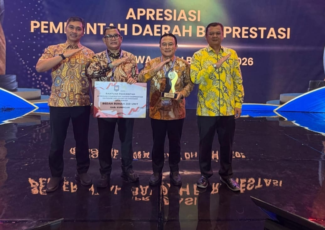 Program 3 Juta Rumah Kuningan Raih Terbaik II Jawa-Bali, Bupati Dian Diguyur Rp5 Miliar