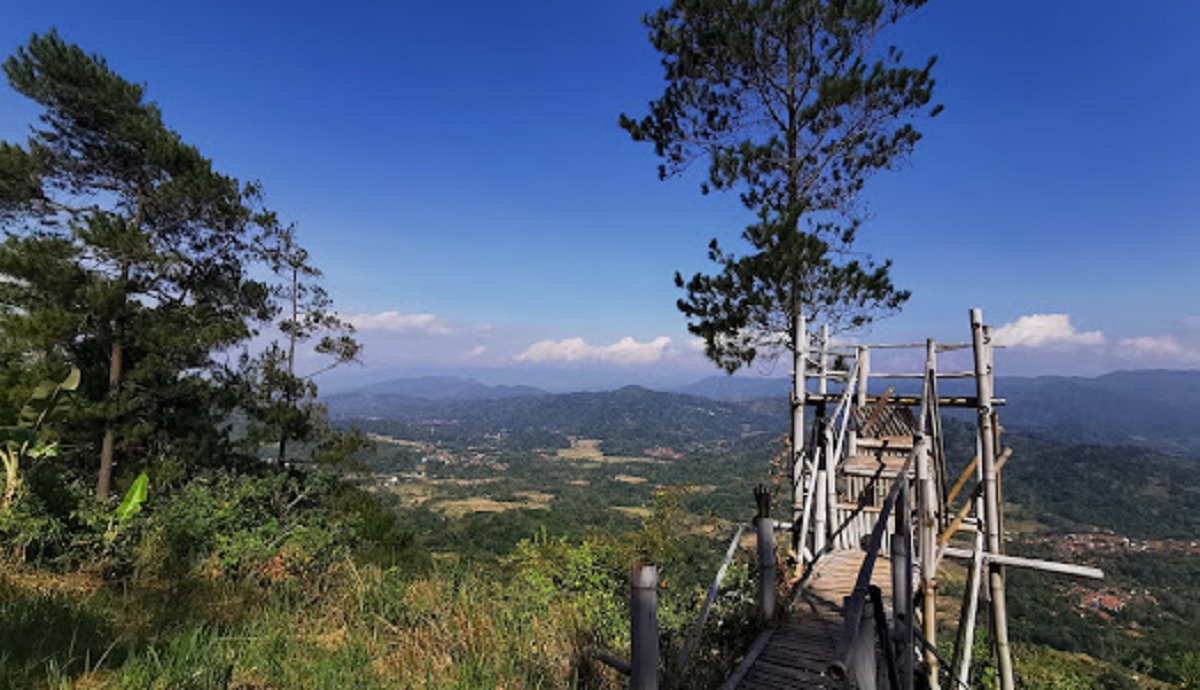 5 Destinasi Wisata Kuningan Hidden Gem Yang Wajib Kamu Kunjungi di Akhir Pekan!