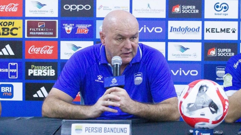 Bojan Hodak Akui Persib Bandung Harus Berjuang Keras untuk Menaklukkan Dewa United