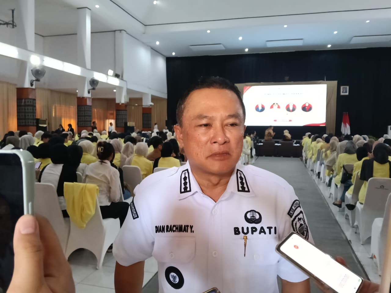 Banyak Terjadi Perceraian, Bupati Kuningan Warning Bahaya Pinjol Ilegal