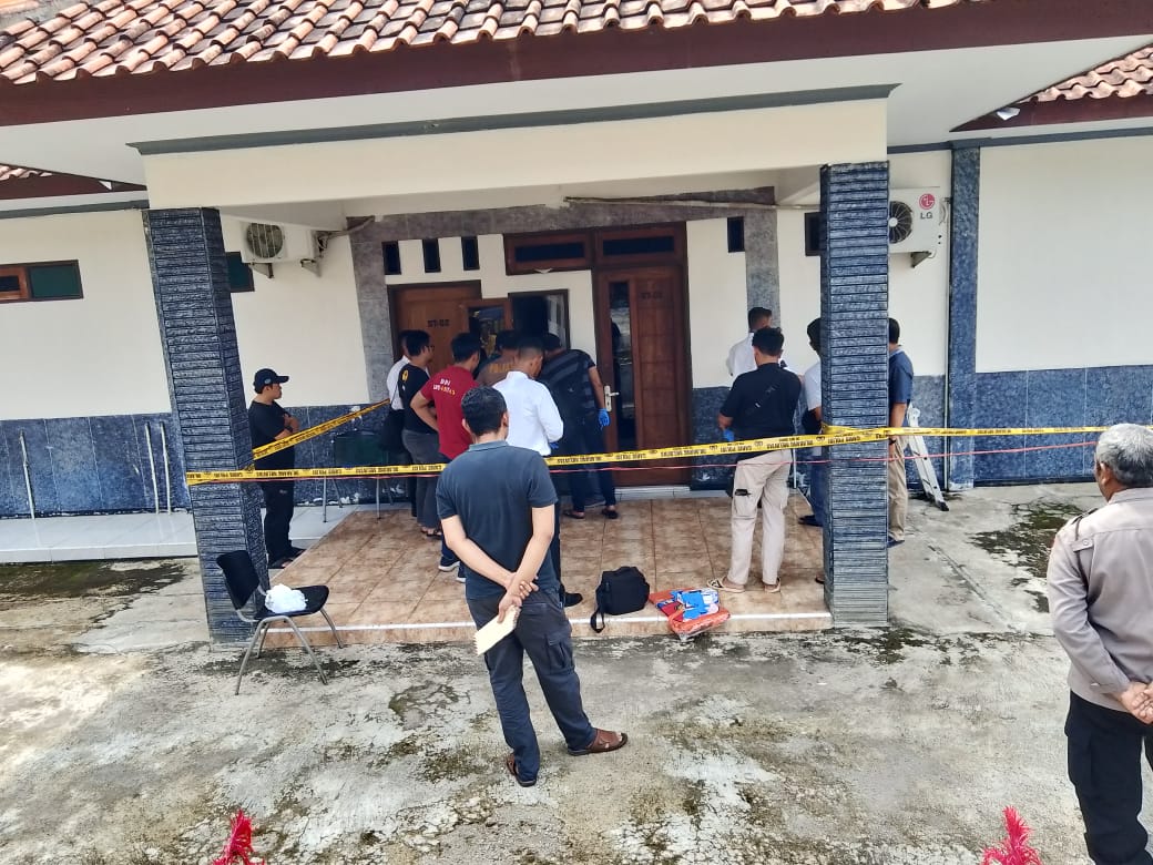 Geger Seorang Wanita Ditemukan Meninggal Dunia di Sebuah Hotel Melati di Cilimus