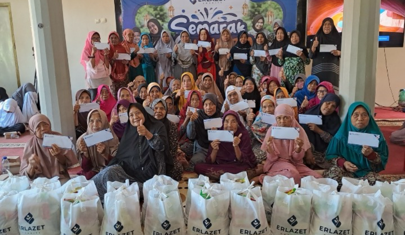 Erlazet Charity Gelar Bakti Sosial, Cek Kesehatan dan Pengobatan Gratis di Kuningan Jawa Barat