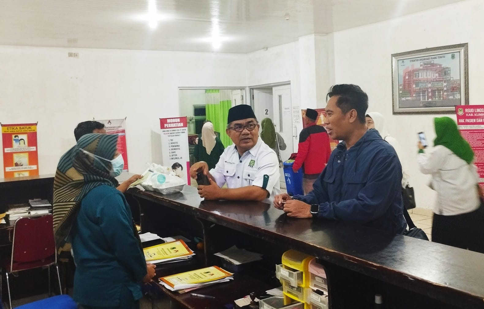 Berbagi Menu Buka Puasa Sudah Biasa, PKB Kuningan Pilih Bagikan Menu Sahur