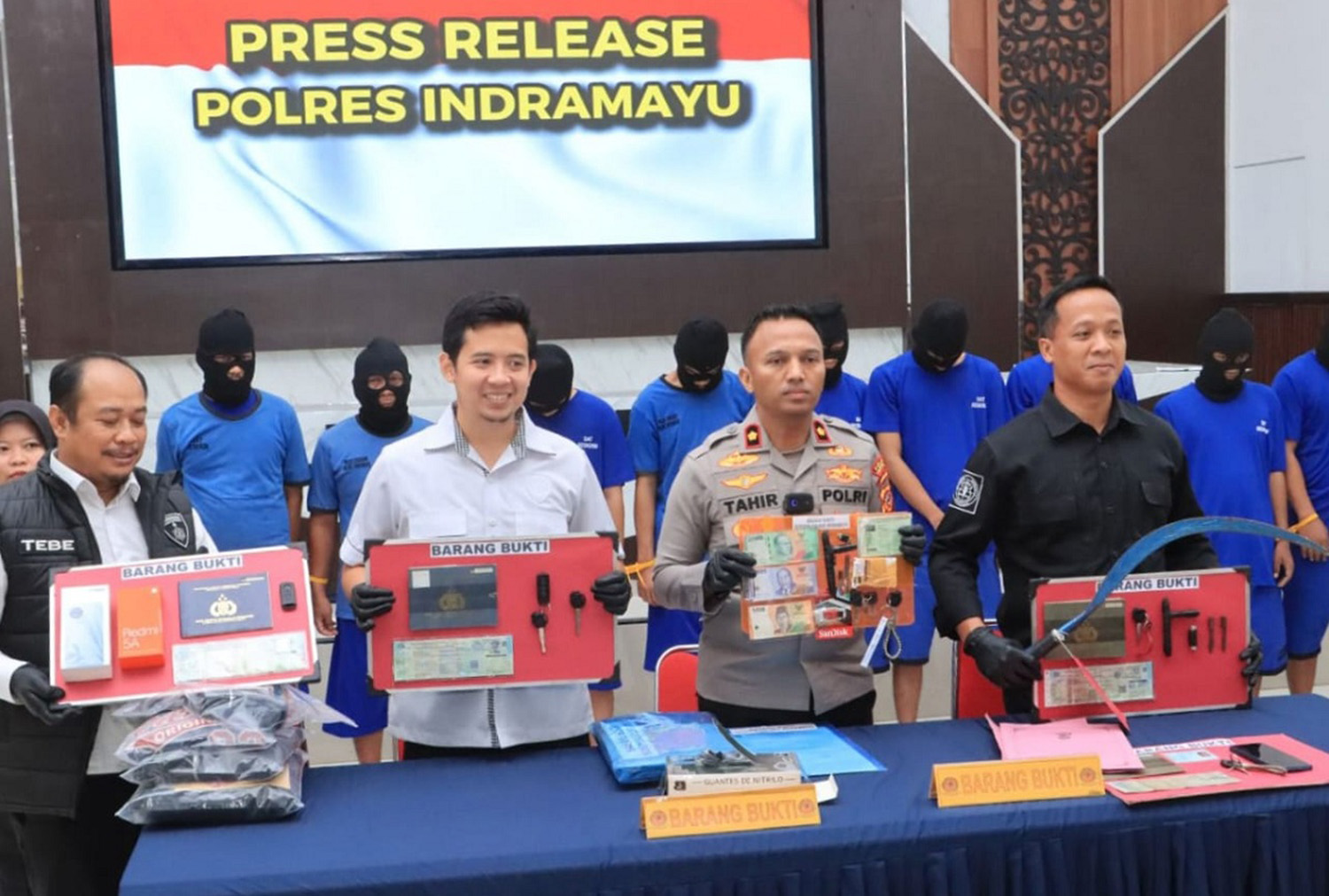 Hanya Satu Pekan, Belasan Tersangka Pencurian Berhasil Dibekuk Polres Indramayu