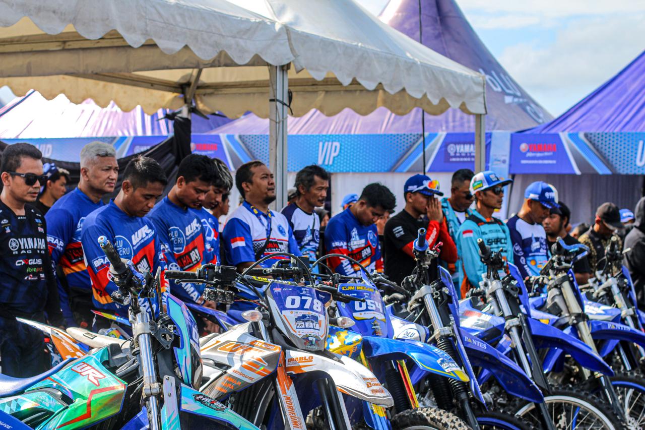 Gebyar Shell bLU cRU Yamaha Enduro Challenge di Sintang, Catat Jumlah Pengunjung Terbanyak Sampai Puluhan Ribu