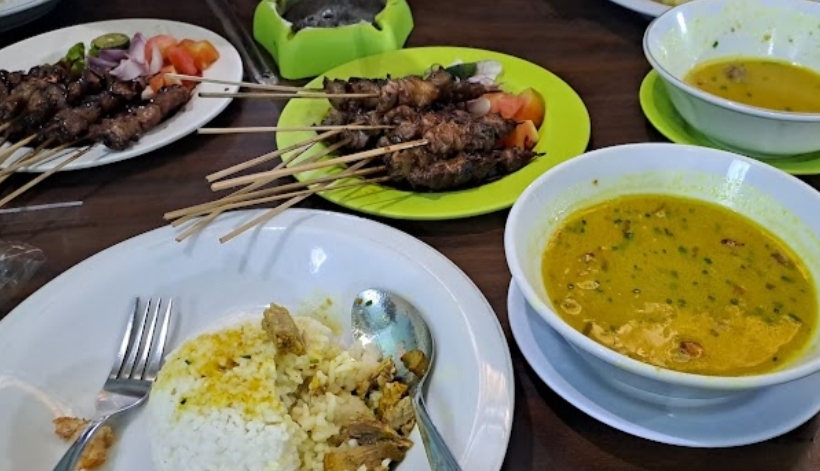 7 Rekomendasi Tempat Kuliner Malam di Cirebon, Rasakan Sensasinya!