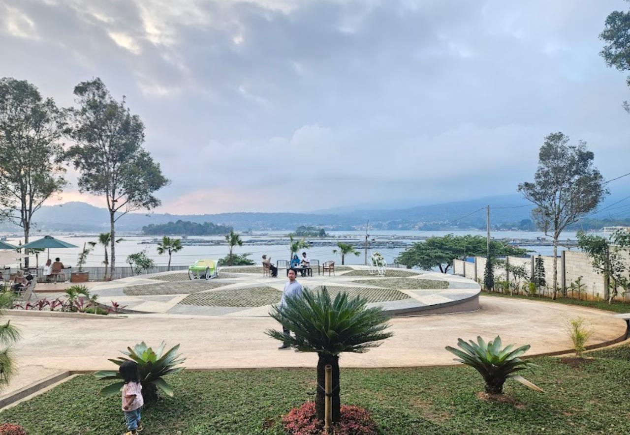 Jagara Ecopark, Tempat Wisata Baru dengan Pemandangan Indah Waduk Darma