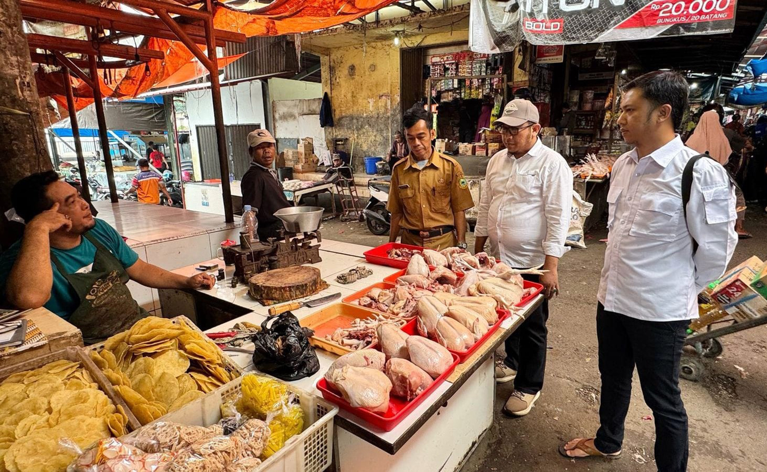 Harga Daging Sapi di Pasar Kuningan Tembus Rp150 Ribu