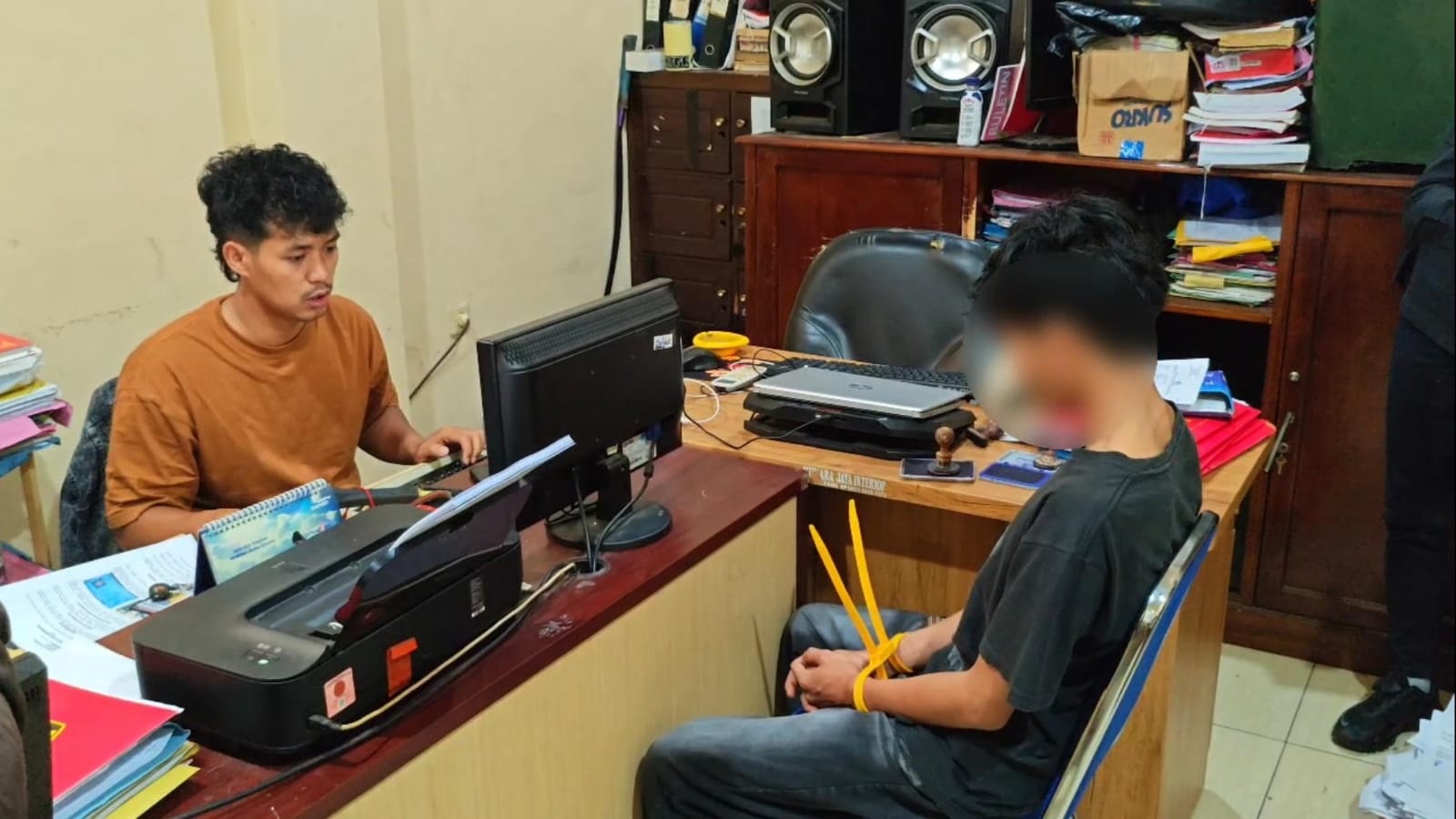 Cemburu Pacar Digoda, Pelaku Bacok Teman Sendiri