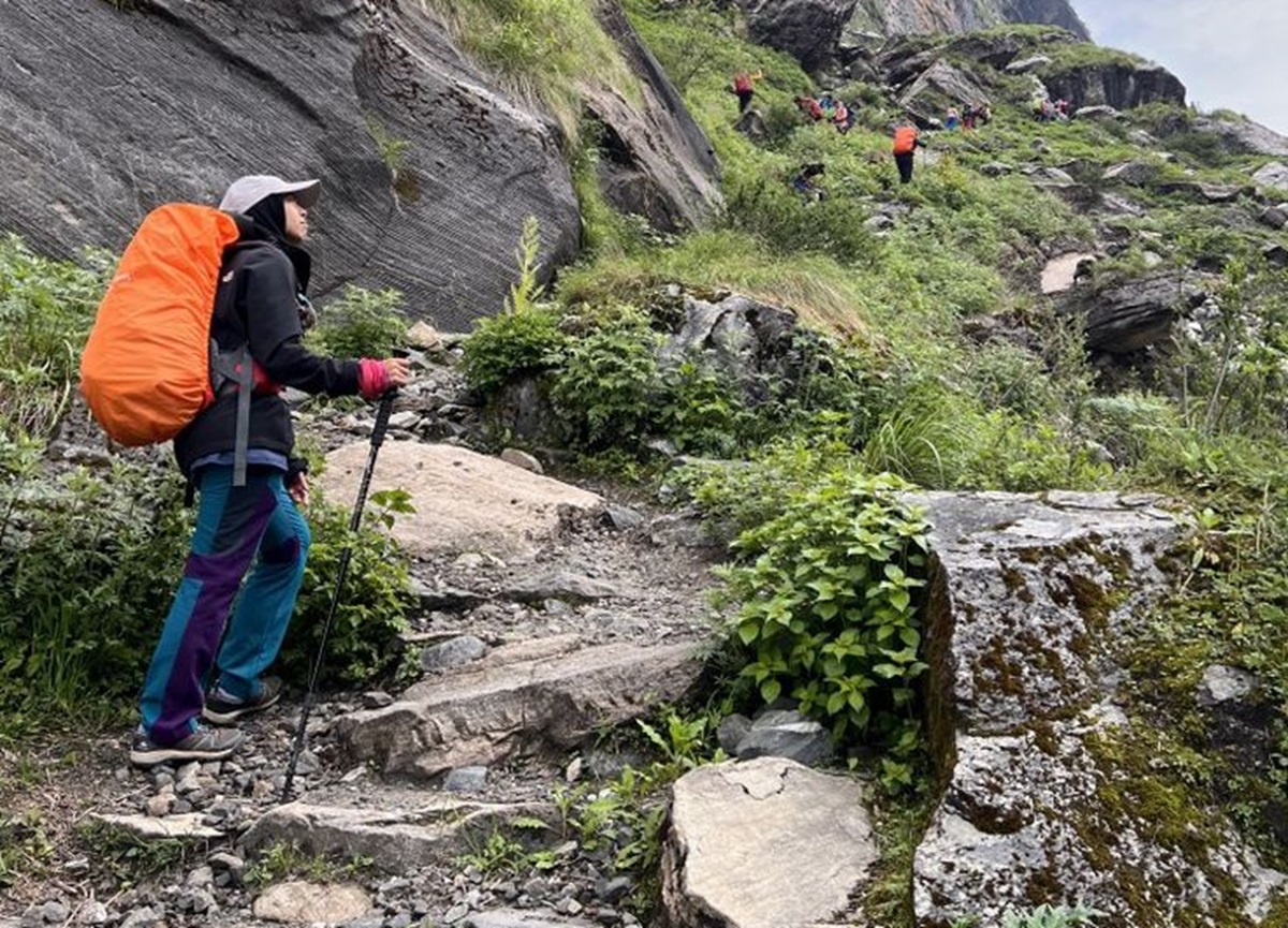 Ini Dia 5 Rekomendasi Jalur Pendakian Gunung Ciremai dari yang Termudah Hingga yang Tersulit