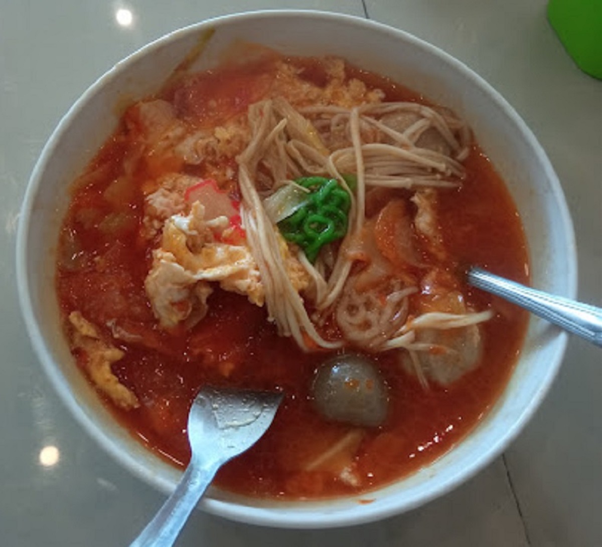 Gak Harus Jajan di Luar! Ini Dia 4 Resep Seblak ala Rumahan yang Enak dan Lezat, Pedasnya Dijamin Bikin Nampol