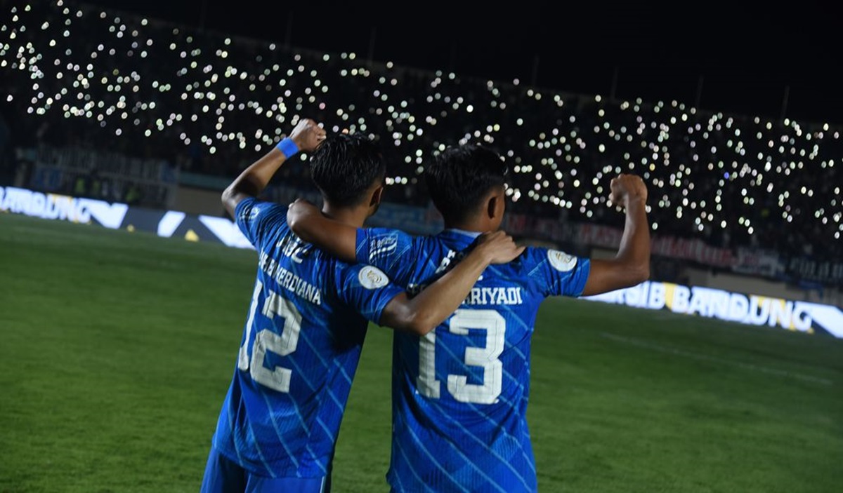 Jelang Pertandingan, Persib Bandung Siap Jalani Regulasi Liga 1 2024/2025, Supporter Tamu Dilarang Hadir!