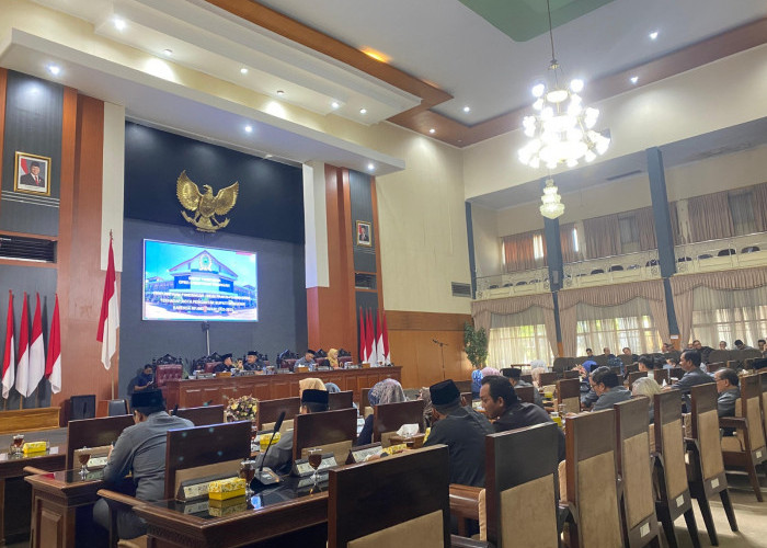 Tanpa Perbup, Ketua LSM Frontal: Tunjangan DPRD Kuningan Terancam  Masalah Hukum