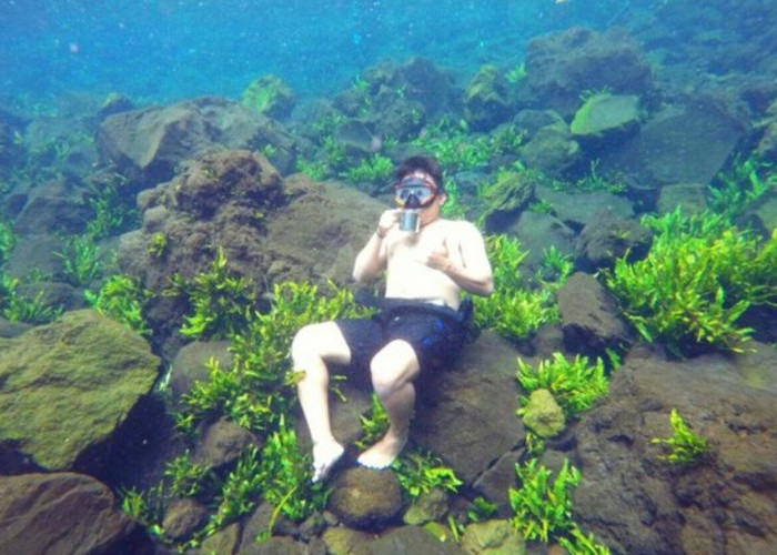 Aquascape Terbesar di Jawa Barat, Inilah Telaga Nilem yang Airnya Sebening Kaca