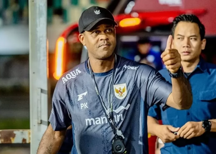 Eliano Reijnders dan Thom Haye Pilih Persib Bandung, Patrick Kluivert Beri Dukungan Penuh