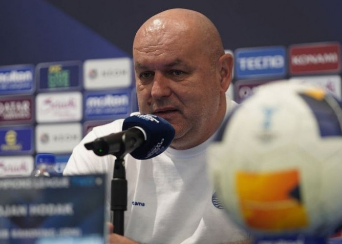 Bobotoh Resah! Kontrak Bojan Hodak Belum Diperpanjang Meski Persib Bandung Lagi di Puncak