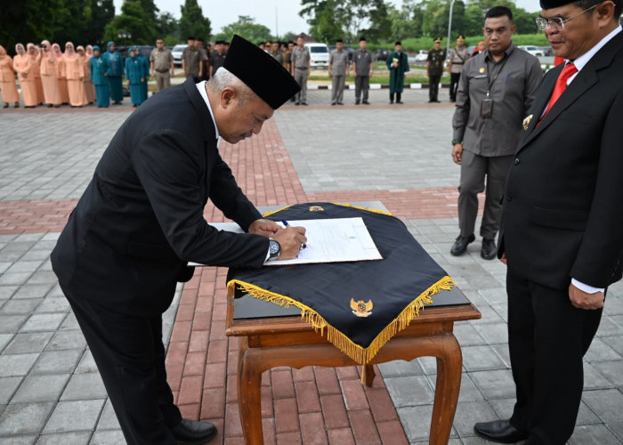 Minggu Jabat Plh, Hari Senin Beni Prihayatno Dilantik Jadi Pj Sekda Kuningan