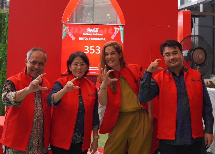 Dukung Ekonomi Sirkular, Coca-Cola Luncurkan Botol 100 Persen rPET di Indonesia, Dari Botol Jadi Botol