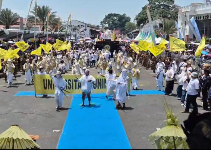 Uniku Bawa Pesan Bersih dan Jujur di Karnaval Budaya Kuningan