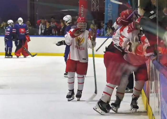 Pertama Kali Naturalisasi Pemain, Timnas Hoki Es Indonesia Langsung Raih Medali Emas