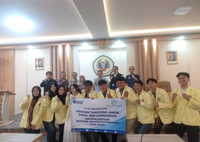 Tahap Ketiga, Uniku Terima Beasiswa Dari PT PP Persero Tbk