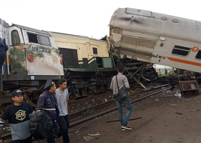 Kronologi Kecelakaan Kereta Api Turangga - Commuter Line di Cicalengka, PT KAI: Investigasi Bersama KNKT