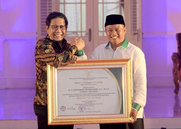 Sukses Entaskan Desa Tertinggal dan Sangat Tertinggal, Gubernur Jawa Barat Raih Penghargaan
