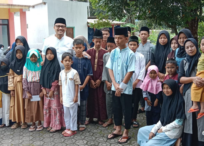 Berbagi di Bulan Ramadan, Didit Pamungkas Santuni Puluhan Anak Yatim dan Dhuafa