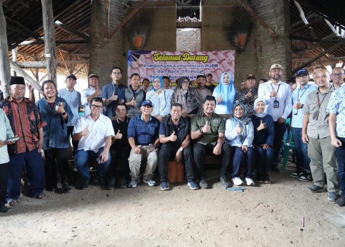 Pengrajin Genteng Jatiwangi Jadi Pemasok Perumahan Pemerintah?