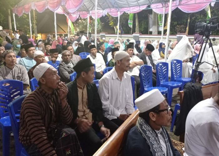 Warga Desa Sindanghayu Tumplek Semarakan Maulid Nabi Muhammad SAW