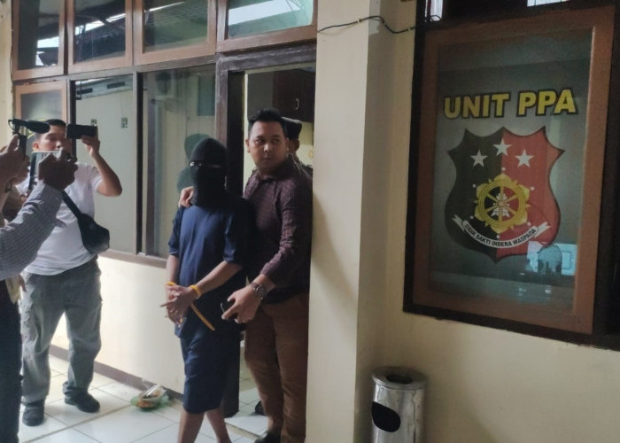 Polisi Tangkap Dukun Cabul di Kuningan, Aksi Bejat Diduga Berlangsung Sejak 2017