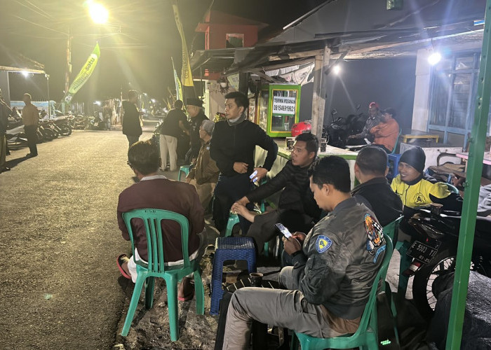 Jam Malam di Desa Penyelenggara Pilkades Serentak, Lima Cakades Bersaing di Maniskidul Kuningan 