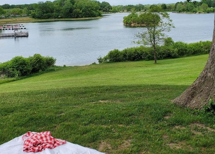 Bersantai Bersama Keluarga di 7 Rekomendasi Tempat Wisata Piknik Terbaik yang Ada di Kabupaten Kuningan