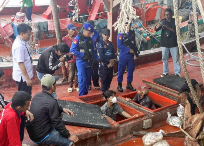 Lakukan Illegal Fishing di Perairan Natuna Utara, Polri Tangkap Dua Kapal Ikan Asing Berbendera Vietnam