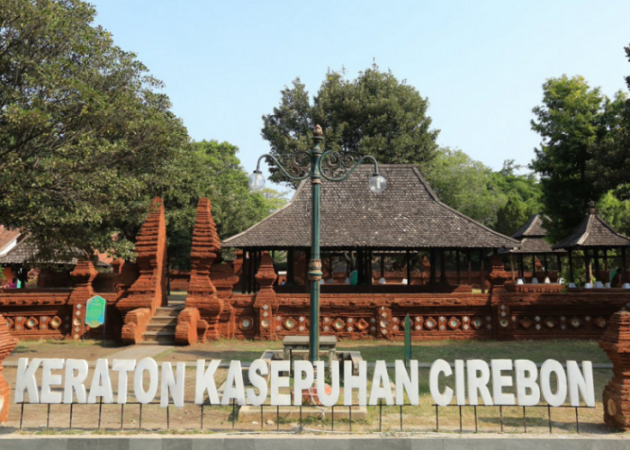 Destinasi Wisata Religi di Cirebon, Ternyata Ini Makna Dibalik Julukan Kota Wali