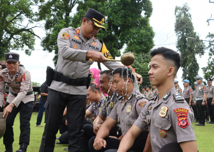 97 Personel Polres Kuningan Resmi Naik Pangkat per 1 Januari 2026, Ini Daftar Lengkapnya