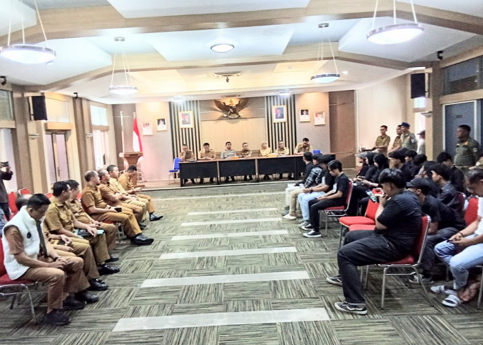 Dasar Hukum Tunjangan DPRD Kuningan Dipertanyakan, Uha Juhana: Siapa Bertanggung Jawab?