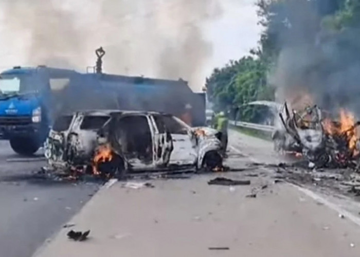 Kecelakaan di Tol Jakarta Cikampek Km 58 Hari Ini, Ada 12 Kantong Jenazah di Lokasi