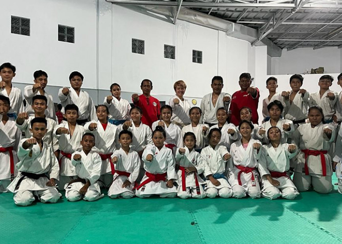 Kembangkan Gairah Olahraga di Daerah, Opung Karate Club Kuningan Resmi Dibuka