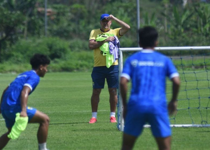 Dewa United Tersandung Klub Liga 3, Bojan Hodak Tegaskan Persib Bandung Tak Boleh Lengah