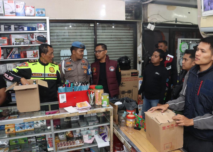 Gerebek Warung dan Ruko, Polres Kuningan Sita 62 Botol Miras