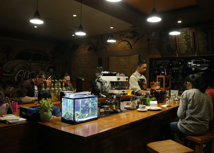 Rekomendasi Kafe Unik yang Wajib Dikunjungi di Kuningan Jawa Barat