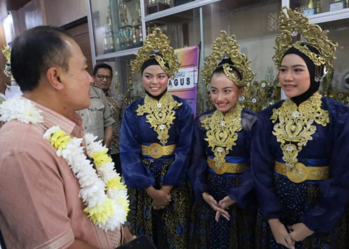 Bupati Kuningan Bangga Generasi Muda Peduli Kesenian