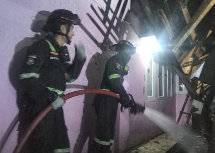 Delapan Tahun Kosong, Rumah di Desa Cidahu Terbakar Senin Malam