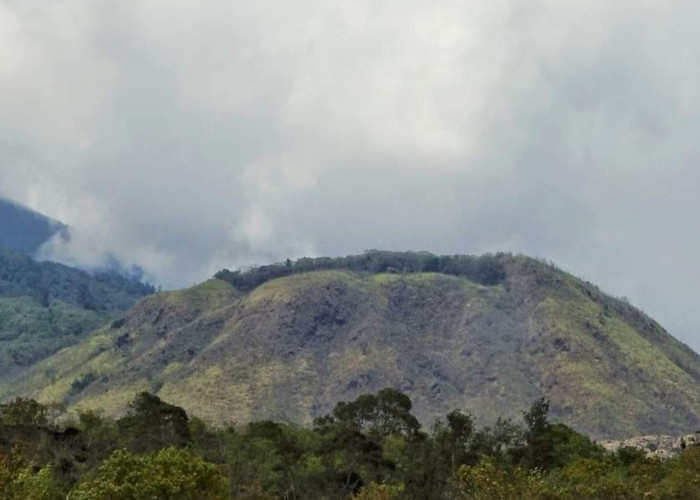 Kisah Gunung Dulang, Bekas Markas Pemberontak di Kabupaten Kuningan yang Penuh dengan Mitos