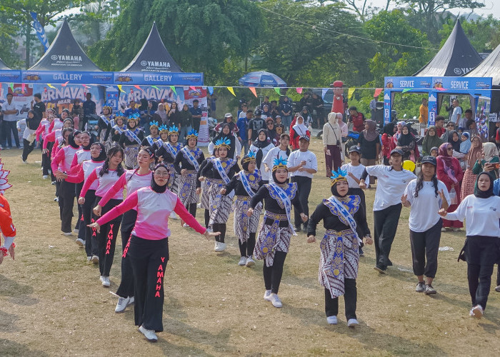 Yamaha Gear Ultima Ramaikan Karnaval Kemerdekaan di Sukabumi, Hadirkan Motor Irit 20 Jutaan