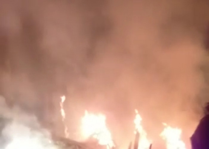 Pabrik Krupuk di Desa Jagara Kuningan Ludes Terbakar, Pemilik Rugi Ratusan Juta Rupiah